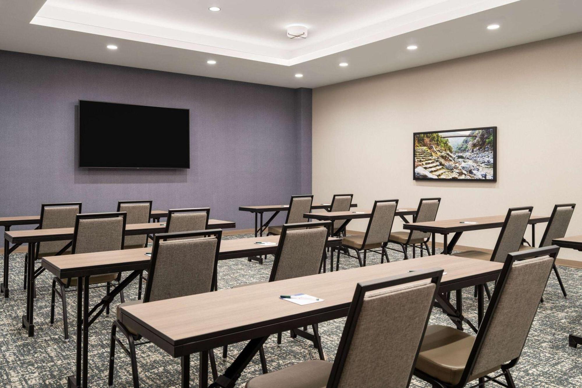 La Quinta Inn And Suites By Wyndham Lincoln Esterno foto